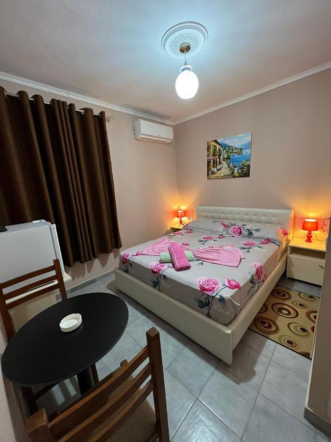 Hotel Ziku Durres Exterior photo